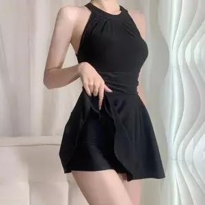 [하프클럽/]여자 홀터넥 셔링 플레어 스커트 체형커버 원피스 수영복