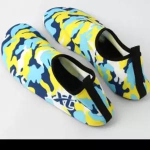 아쿠아슈즈 바닷가 물놀이 여름 아쿠아 운동화 (250-255mm) DP30253