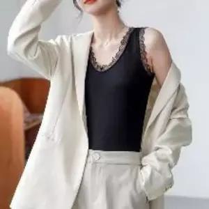 [옷은날개] V넥 레이어드 나시티 나시 민소매 민소매