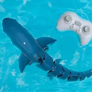 전방향 무선조종 상어 장난감 8세이상 동물학습인형 조카선물 작동로봇 5세 4세