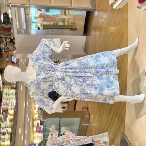 [비비안]GW0801E_블루 플라워 로맨틱 홈웨어 로브가운