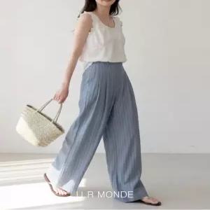 [유아몽드]핀스트라이프 핀턱 와이드 슬랙스 하이웨이스트 롱기