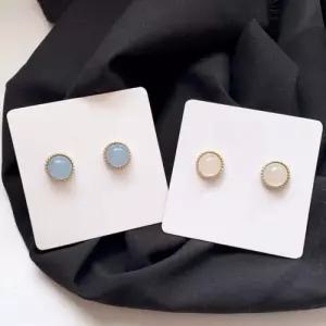 고급스러운 원석 골드 테두리 귀걸이 데일리쥬얼리