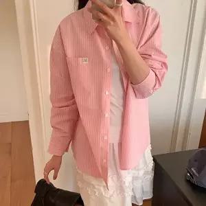 [옷자락]여자 벚꽃룩 분홍색 루즈핏 힙커버 스트라이프 셔츠