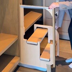 주방 좁은 공간용 숨김 접이식 사다리 내장 2단 좌/우 수납 보조 겸용 슬림 스툴