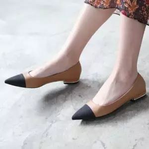 뾰족코 스틸레토 투톤배색 골드굽 포인트 감성 플랫