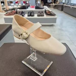 [엘칸토]엘칸토 HC11 양가죽 메리제인 여성화 J6H3U41J339 (48018678)