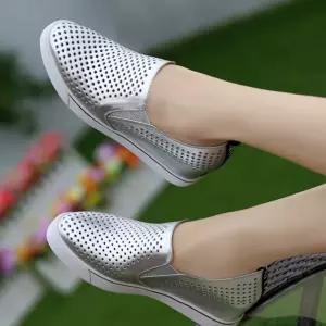 발편한 키높이 여성 슬립온 단화 화이트