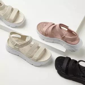 [스케쳐스] 여성 맥스쿠셔닝 포미 샌들 스케쳐스 맥스쿠셔닝 포미 314931