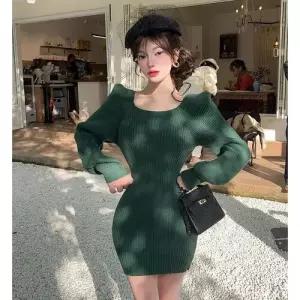니트 스커트 원피스 여성 미니 슬림 데일룩 가을겨울 스퀘어넥 프렌치 퍼프 힙업 DAOL4