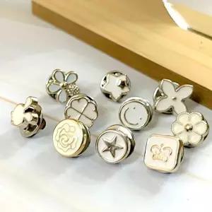 포인트 매너 화이트 세트 믹스 옷핀 브로치 매너브로-WFGTDGK