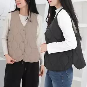 여성 경량 패딩 조끼 / V넥 누빔 퀼팅 베스트 / 레이아웃 솜패딩 보온조끼