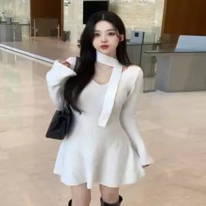 무배 앙고라 브이넥 플레어 니트 원피스 워너비뮤즈