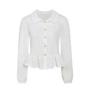 [JJ지고트](광주신세계)엠보 페블럼 플레어 카라 블라우스 GS4N0BL461