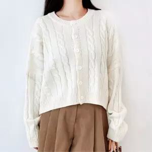 여자 상체커버 꼬임 헐링 봄니트 가디건 민소매조끼 여대생