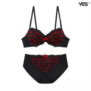 [롯데백화점]예스 하트자수 블랙 브라 헴팬티 세트 YSWBYB01YSWBYB02
