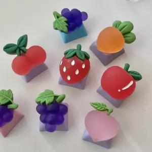 C36 과일 체리 딸기 당근 포도 사과 복숭아 키보드 LED 키링 클릭커 ASMR 키캡 키캡꾸미기