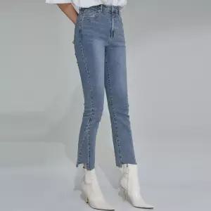 [미쏘] 밑단변형컷팅 슬림일자핏 데님 (MIWTJC914J-T)