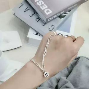 SS3012 여성 스마일 펜던트 볼드 체인 포인트 팔찌 심플 유니크