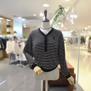 [대구백화점] [멜로디가든]하트버튼단가라 니트(M26S2K134)