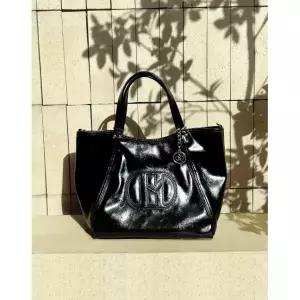 매장정품 HAZZYS 헤지스 WOMEN ACC [H20크링클] 시그니처 H 블랙 토트겸 숄더백 M (유광) HIBA6E529BK 1361