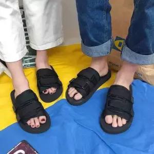 인기상품 찍찍이 커플 슬리퍼 남자 여자 블랙 화이트 여행 [W6F96D0_260401]