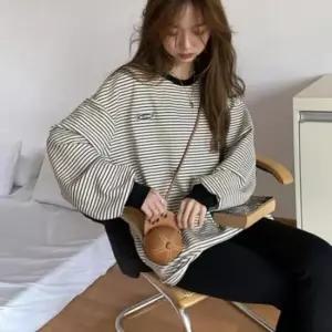 [옷은날개] 여성 맨투맨 줄무늬 루즈핏 긴팔 티 스트라이프 박시