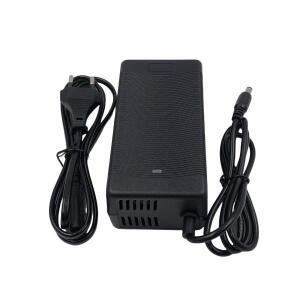 48V 리튬 이온 배터리 충전기 용 54.6V 2A 충전기 48V 13S 리튬 Ebike 배터리 용 DC 소켓/커넥터