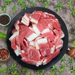 국내산 돼지 껍질붙은 앞전지 미전지 2KG 미전지 앞다리살 껍질붙은고기 보쌈고기