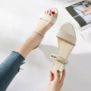 해변휴가 패션화 코디 이쁜바캉스 여성쇼핑몰 여름 신발 슬리퍼 [m7052F3]