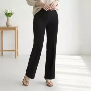 간절기 여성 일자 레귤러핏 고탄력 스판바지