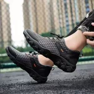 남성 2컬러 매쉬 아쿠아슈즈 경량 트래킹화 등산신발