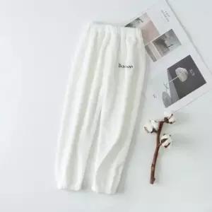 팬츠아이템 여성 홈웨어 따듯한 극세사 포근한 수면바지 화이트