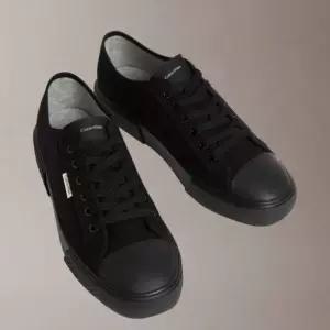 [백화점 정품] 캘빈클라인 진 남성 알바로 레이스업 캔버스 스니커즈 HM02121-0GN