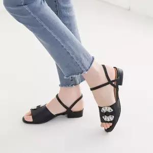 여성 큐빅 스트랩 샌들 베이지 블랙 새틴 낮은굽 구두 fMW6+1dVq