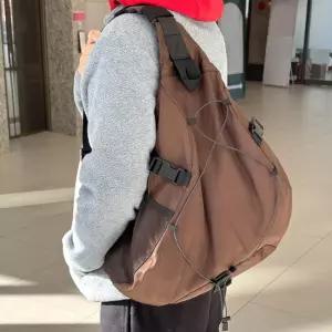 넉넉한 사이즈 트렌디한 디자인 남성 캐주얼 빅슬링백 LMC9+3ueW