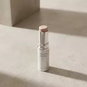 코이 KoY 블룸 글로우 스틱 하이라이터 9g 광채 멀티밤