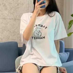 큐티한 여성 귀여운 코알라 데일리 캐릭터 반팔티셔츠