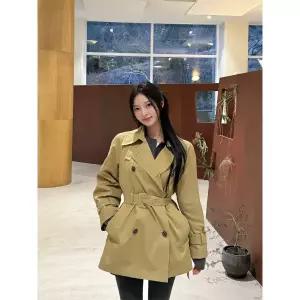 [롯데백화점]씨씨콜렉트 클래식 더블 하프 트렌치 코트 C261MSI001
