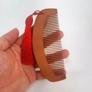 전통 공예 복숭아나무 빗