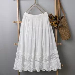 EAMT 치마 스커트 여성 캐주얼 가을 쉬폰 자수 펀칭 레이스 A라인 EUNG3