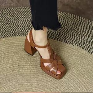 통굽샌들 하이힐샌들 여름 여성302 통굽샌들 하이힐샌들9cm 통굽힐 스트랩샌들 여성샌들