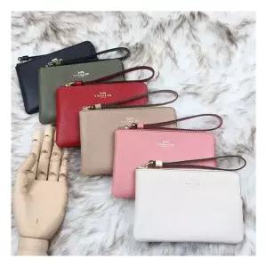 봄코디 코치 파우치백 위슬렛 손목지갑 58032