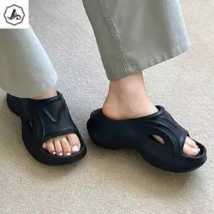 [애슬릿] 여름 슬리퍼 슬라이드 여성 아쿠아 쿠션 발 편한 (39096669A)