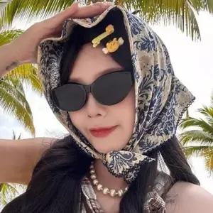 사각 패턴 스카프 프릴 예쁜스카프 봄스카프 예쁜스카프 봄여름스카프 넥스카프 무지레이스스카프 겨울목도