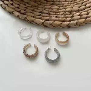 아크릴 귀찌 펄린 이어커프 귀걸이