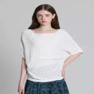 [오조크][오조크(OZOC)] 입체 펀칭 보트넥 니트 (택가격 99000원)