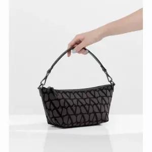 MUST IT_ 트왈 이코노그라프 숄더백 3Y0B0C24 JXD U023Y2B0C24 U02)