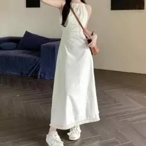 [SBD] 우아하면서도 롱드레스 원피스 세련된 홀터넥 뒷허리트임 디자인으로 여성 더욱 슬리브리스