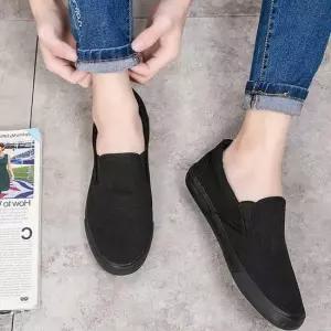 남녀공용 슬립온 키높이 편한 착화감 베이직 스니커즈